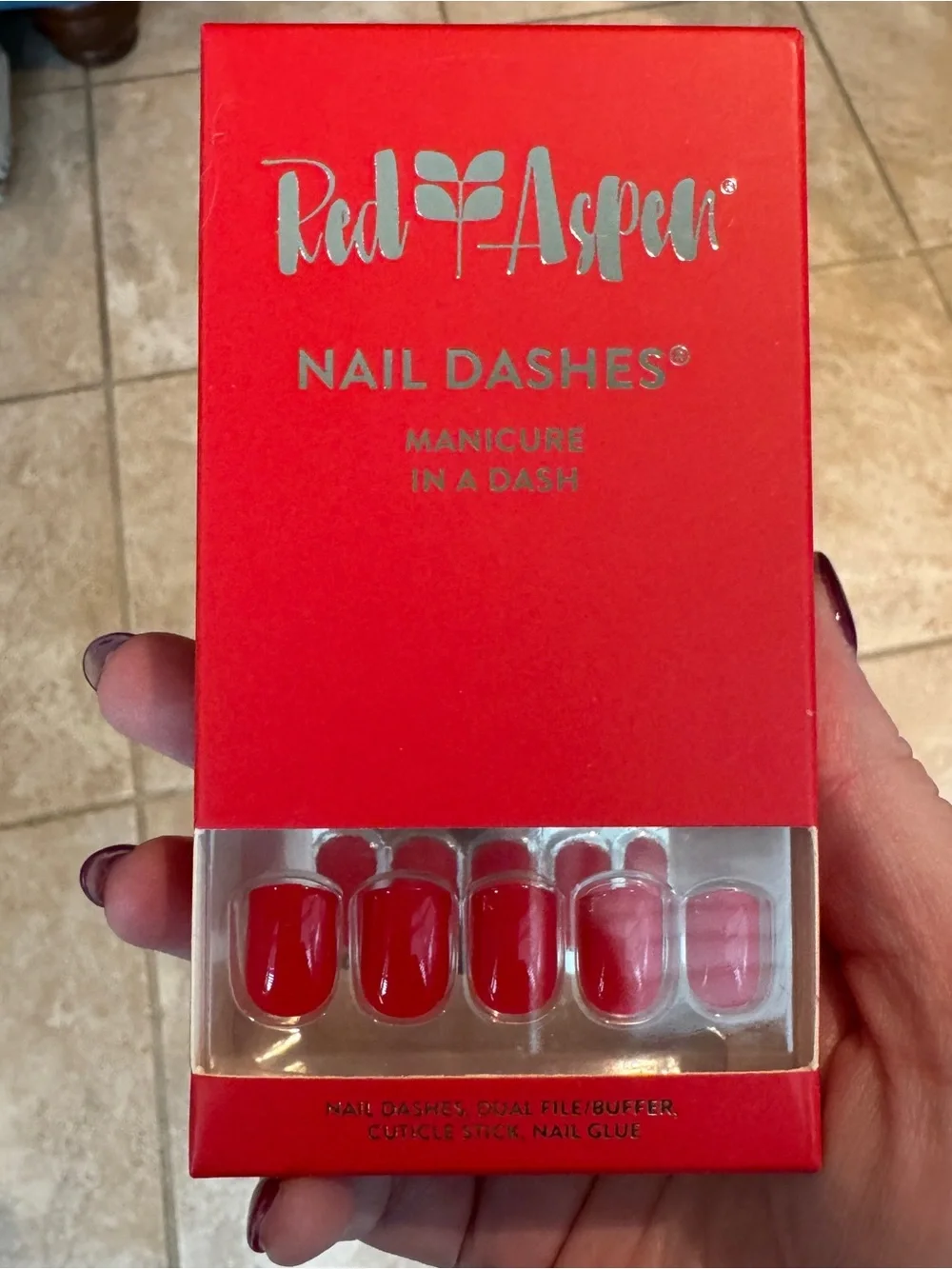 NIB Red Aspen Tulips for Tiffani Press-On Nail Dashes